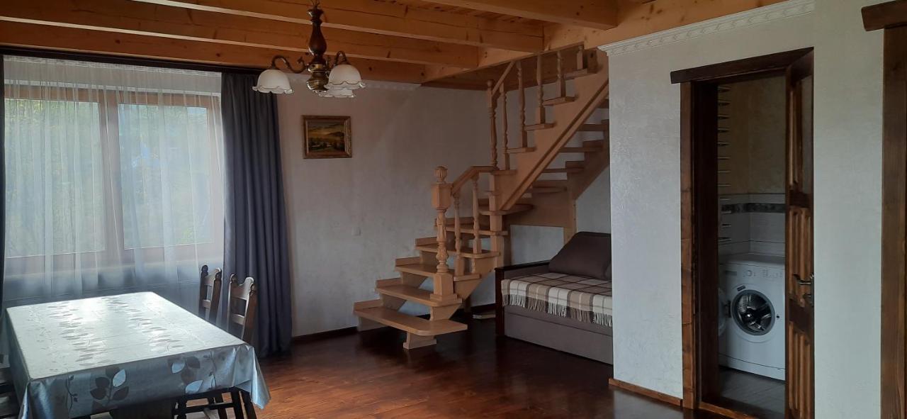 Villa Perfect Jaremče Esterno foto