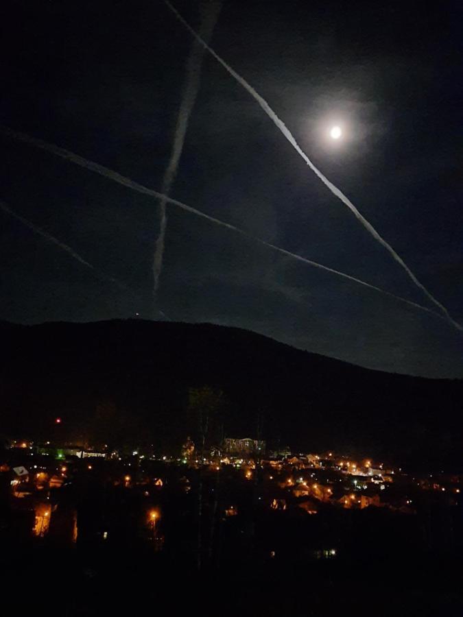 Villa Perfect Jaremče Esterno foto